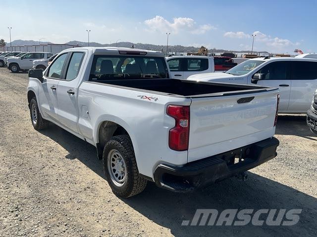 Chevrolet 1500 شاحنات خفيفة/مفصلية الجوانب