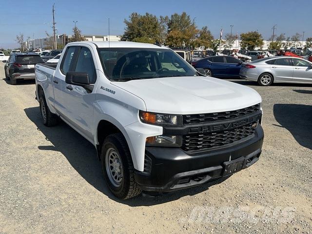 Chevrolet 1500 شاحنات خفيفة/مفصلية الجوانب