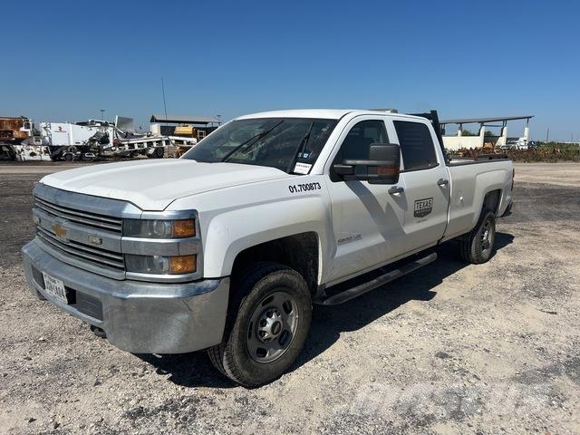 Chevrolet 2500 شاحنات خفيفة/مفصلية الجوانب