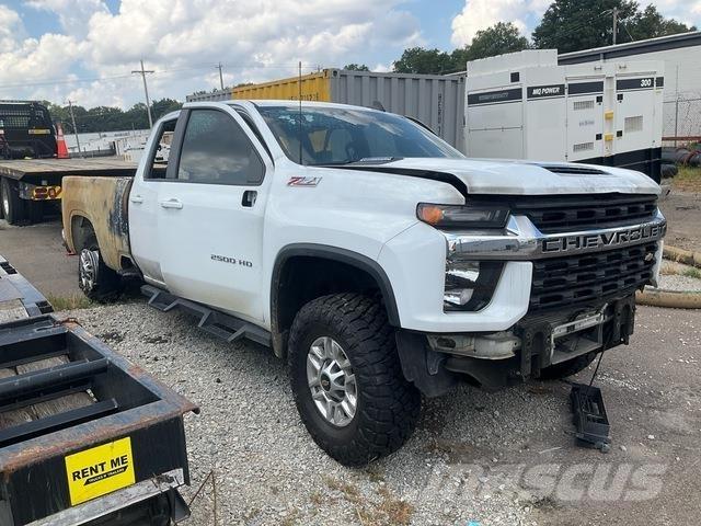 Chevrolet 2500 شاحنات خفيفة/مفصلية الجوانب