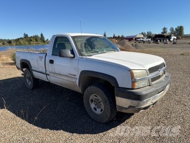 Chevrolet 2500 شاحنات خفيفة/مفصلية الجوانب