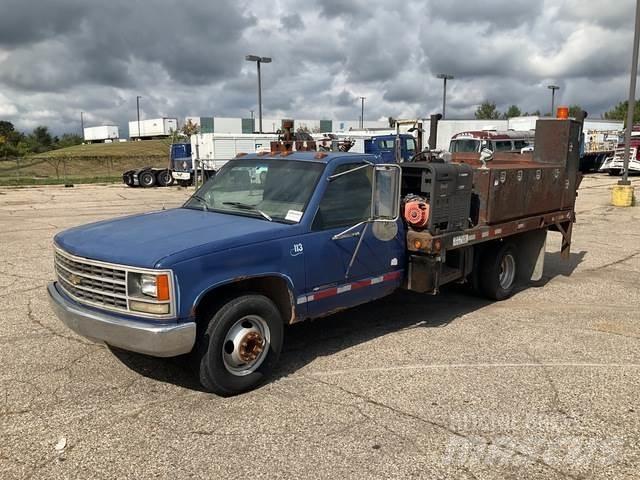 Chevrolet 3500 مركبات الأغراض العامة