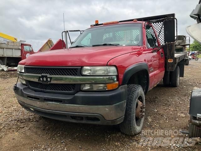 Chevrolet 3500 شاحنات مسطحة/مفصلية الجوانب