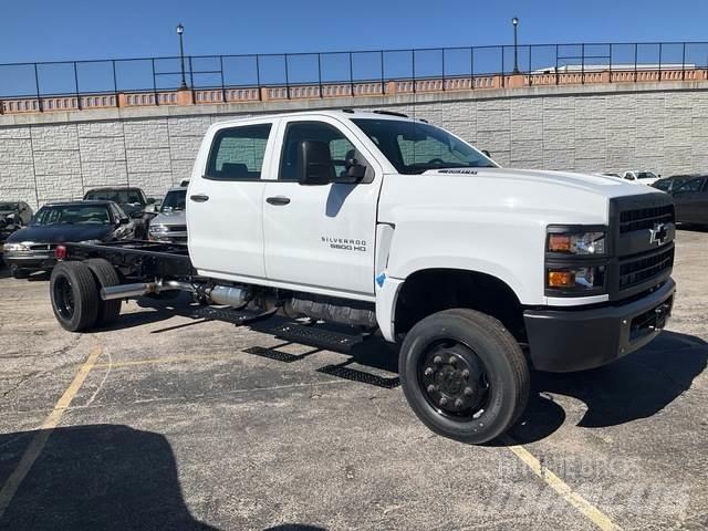 Chevrolet 5500 كابينة والداخلية