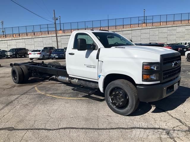 Chevrolet 6500 كابينة والداخلية