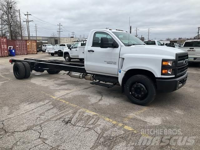 Chevrolet 6500 كابينة والداخلية