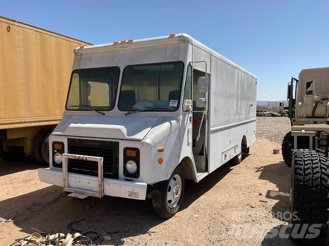 Chevrolet P30 هيكل صندوقي