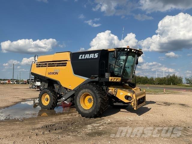 Claas 740 حصادات