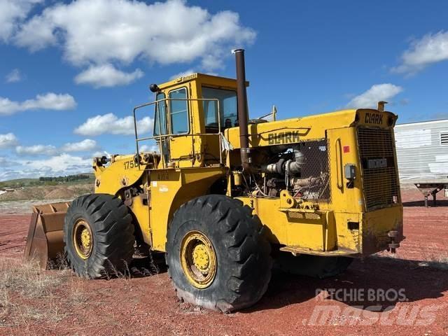 Clark 175B-C لوادر بعجل