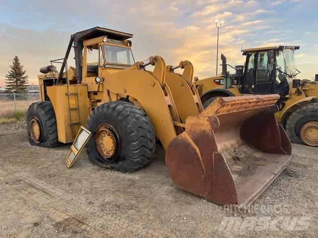 Clark 275B-C لوادر بعجل