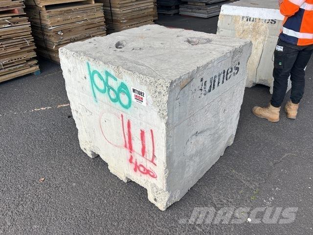  Concrete Block أخرى