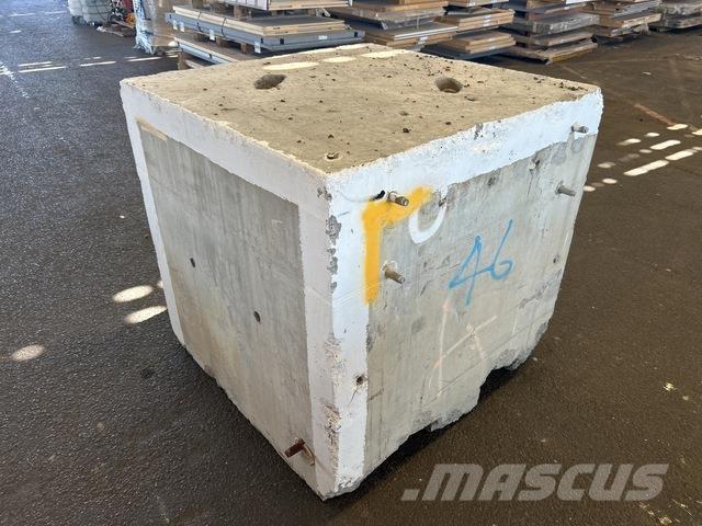  Concrete Block أخرى