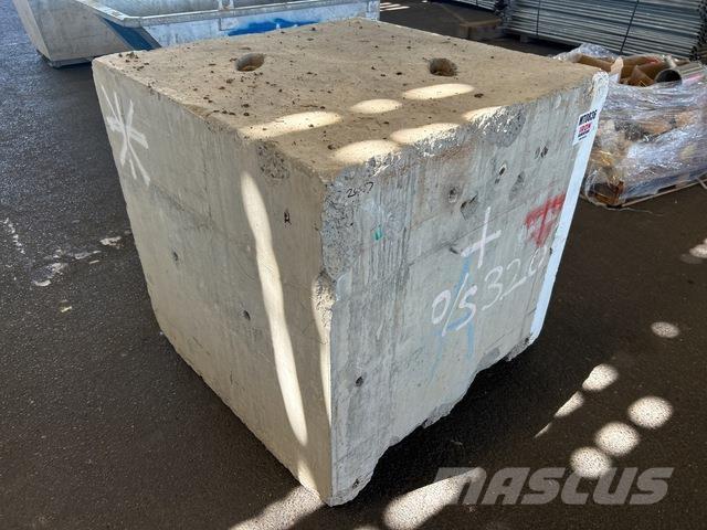  Concrete Block أخرى