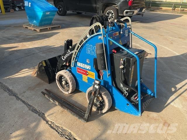  Cratos Sherpa لوادر انزلاقية التوجيه