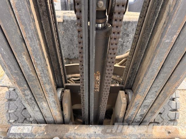 Crown CD30S شاحنات ذات رافعات شوكية - أخرى