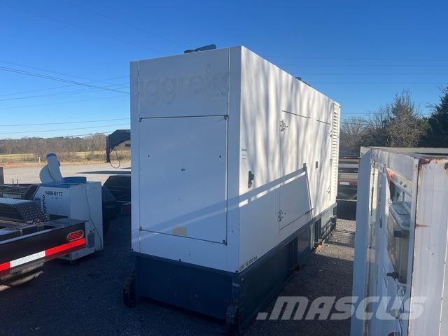 Cummins 200 مولدات ديزل