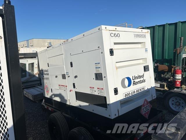 Cummins C60D6R مولدات ديزل