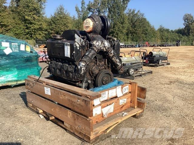 Cummins V903 محركات