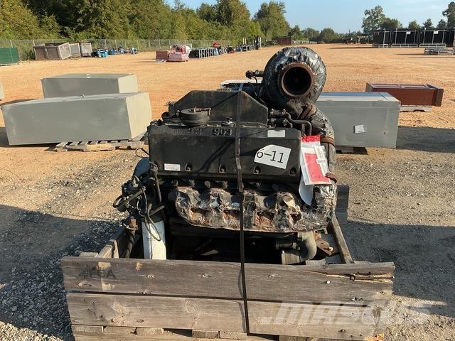 Cummins V903 محركات