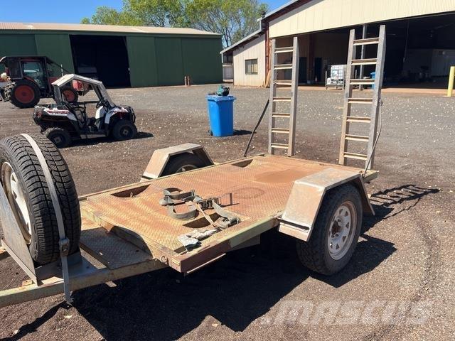  Custom Built مقطورات مركبات نقل