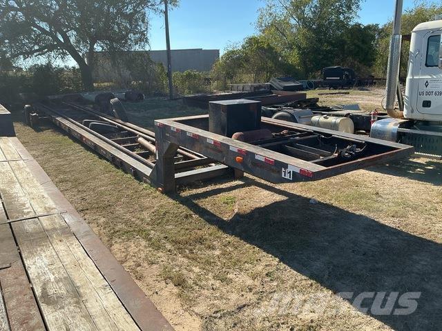  Custom Built مقطورات ذات صهاريج