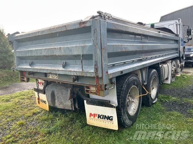 DAF CF85 شاحنات قلابة