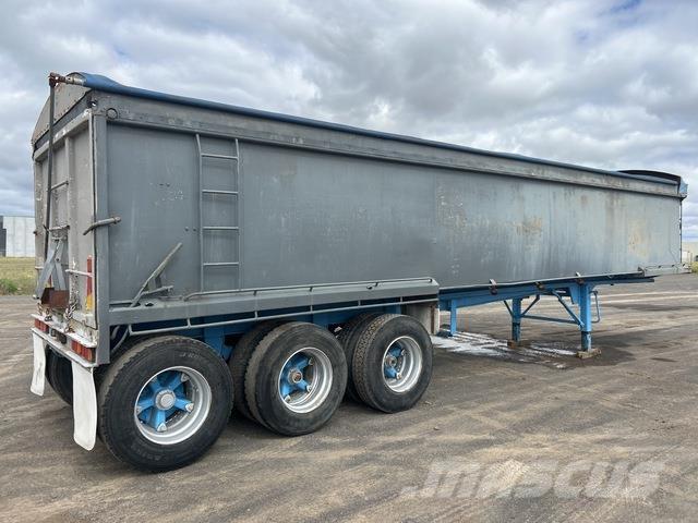  Debora Downs مقطورات قلابة