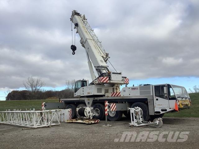 Demag AC100-L رافعات صالحة لكل أنواع الطرق