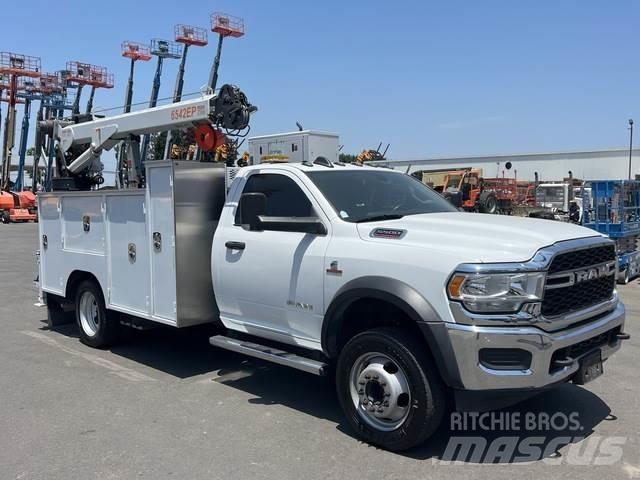 Dodge 5500 مركبات الأغراض العامة