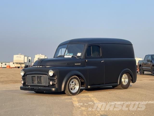 Dodge B38 سيارات