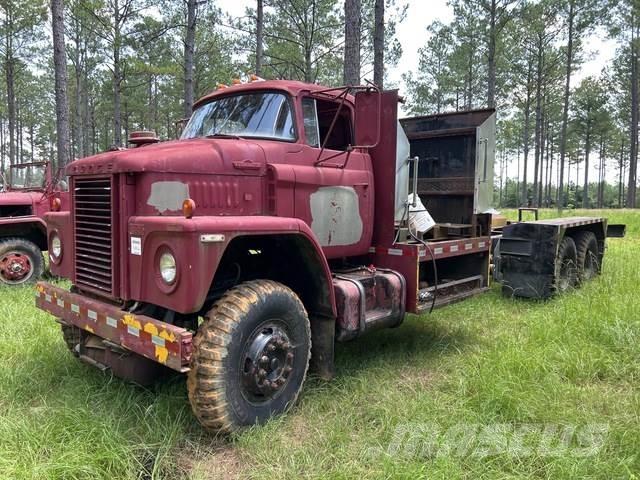 Dodge D80 كابينة والداخلية