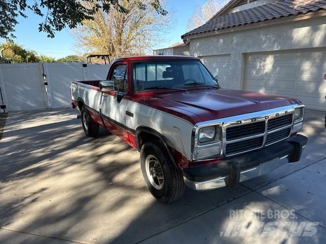 Dodge Ram 250 أخرى