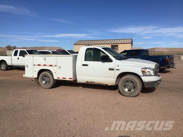 Dodge Ram 2500 شاحنات خفيفة/مفصلية الجوانب