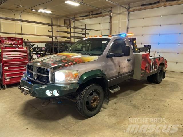Dodge Ram 5500 مركبات إصلاح الأعطال