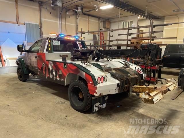Dodge Ram 5500 مركبات إصلاح الأعطال