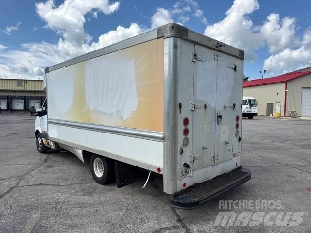 Dodge Sprinter هيكل صندوقي