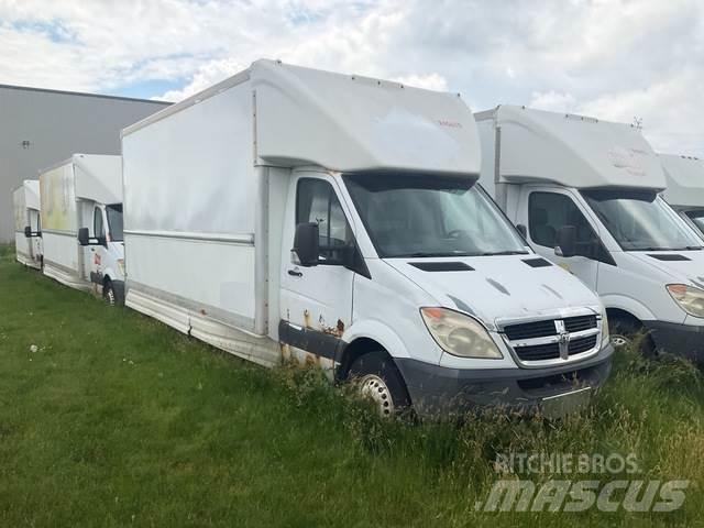 Dodge Sprinter شاحنة مقفلة