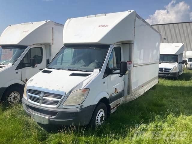 Dodge Sprinter شاحنة مقفلة