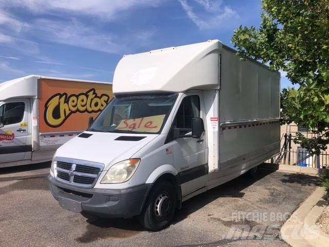 Dodge Sprinter شاحنة مقفلة
