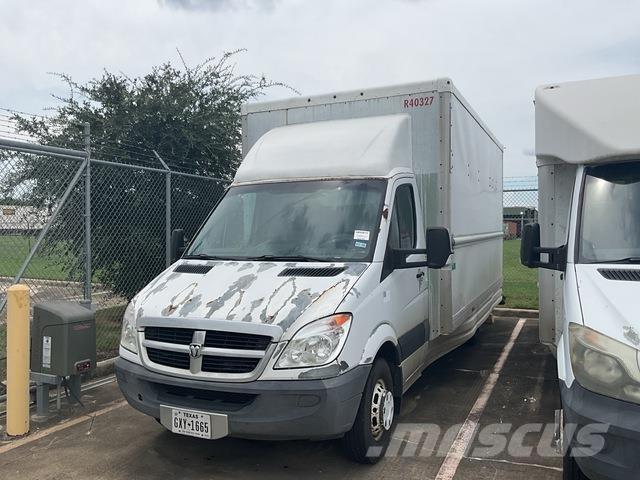 Dodge Sprinter هيكل صندوقي