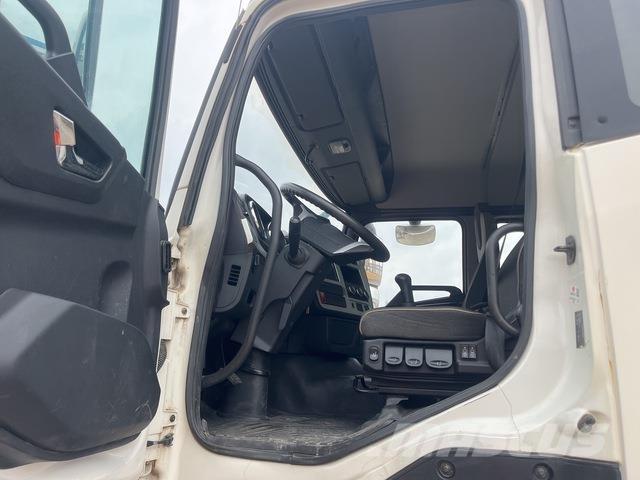 Dongfeng KL أخرى