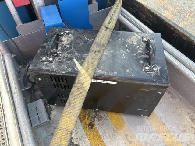 Doosan BC25S-7 شاحنات ذات رافعات شوكية تعمل بالكهرباء