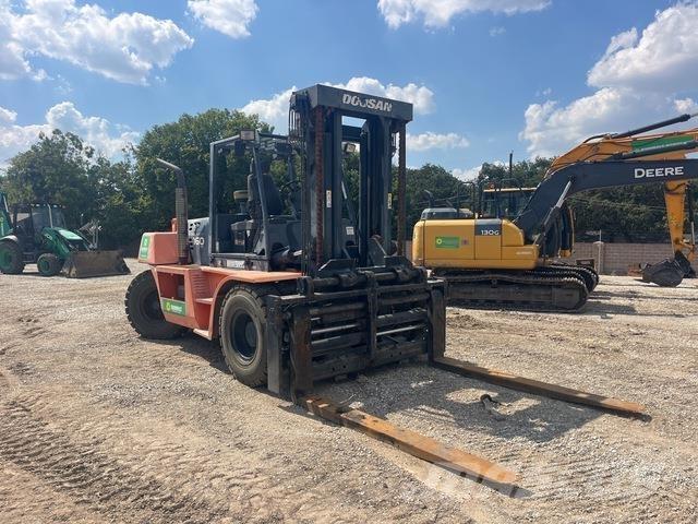 Doosan D160S-5 شاحنات ذات رافعات شوكية - أخرى
