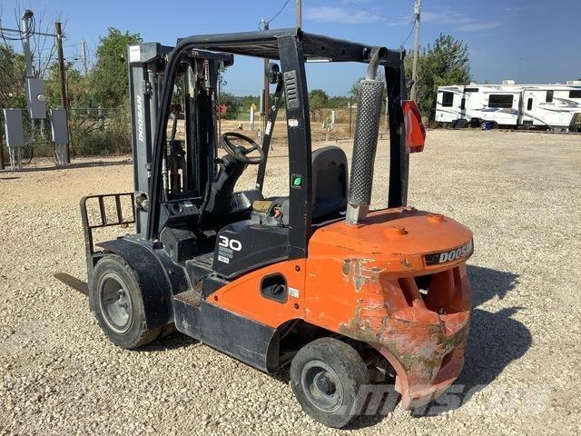 Doosan D30S-7 Forklift trucks - others