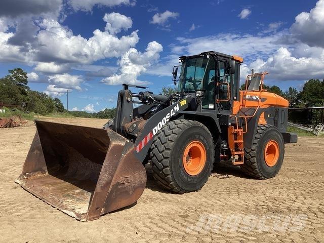 Doosan DL420-7 لوادر بعجل