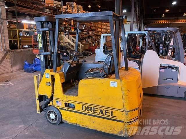 Drexel SLT30 شاحنات ذات رافعات شوكية تعمل بالكهرباء