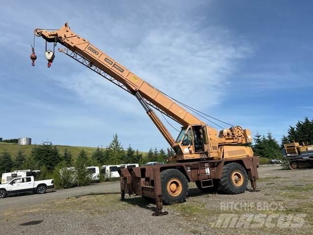 Drott 5550 رافعات الطرق الوعرة
