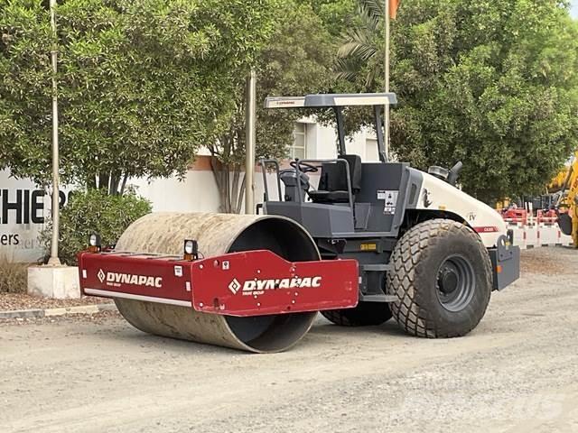 Dynapac CA305 مداحل أحادية الأسطوانة