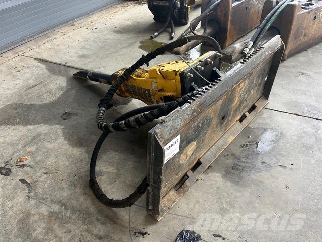 Epiroc SBU340 مطارق / كسارات