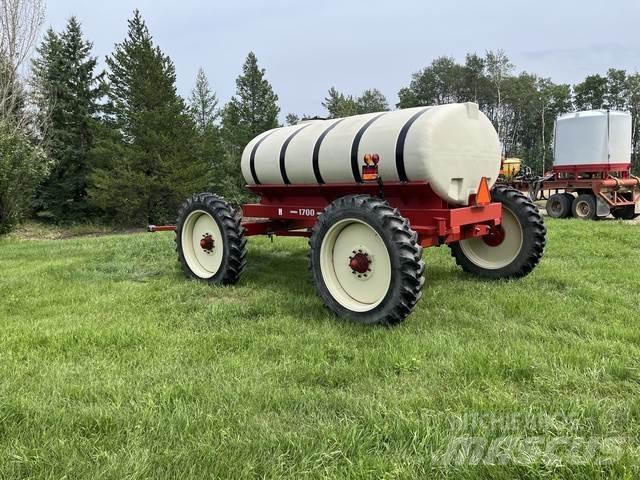 Farm King 1700 أخرى